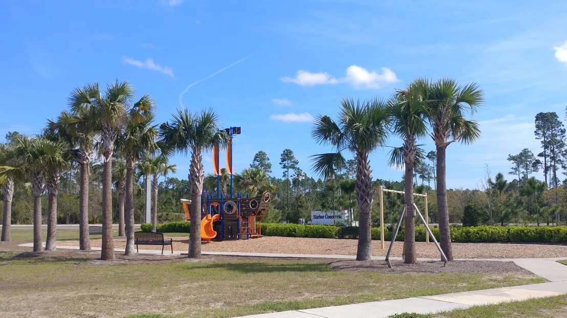 Photo of 97211 HARBOR CONCOURSE Circle