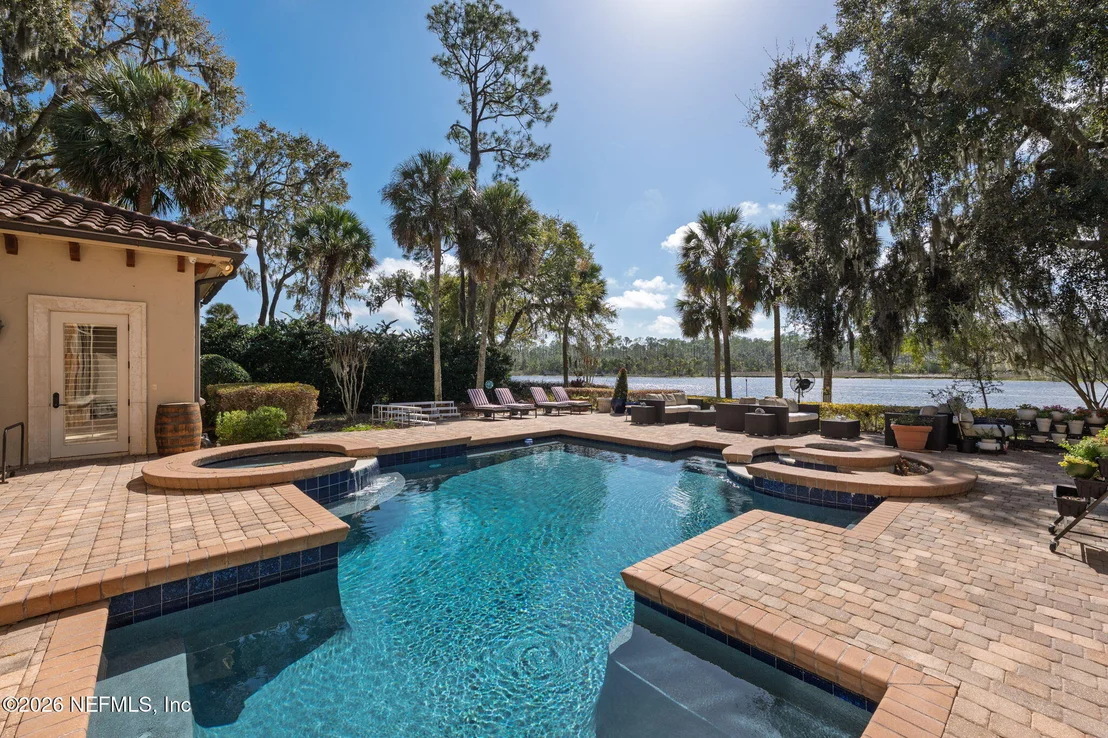Photo of 24733 HARBOUR VIEW Drive