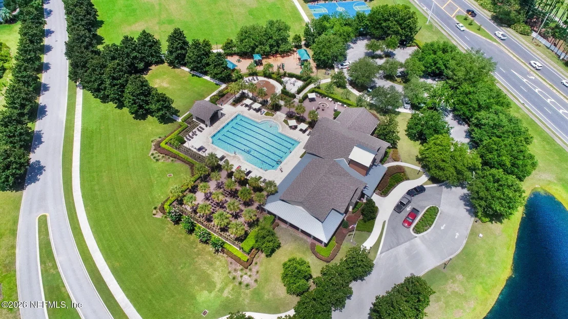 Photo of 513 WETHERBY Lane