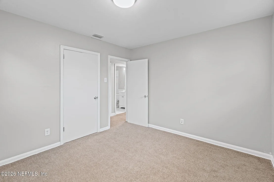 Photo of 215 HILLTOP Drive