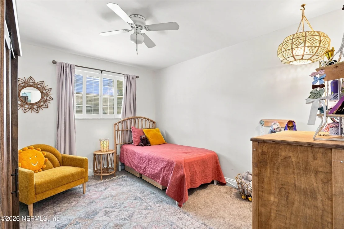 Photo of 1347 REDBUD Lane