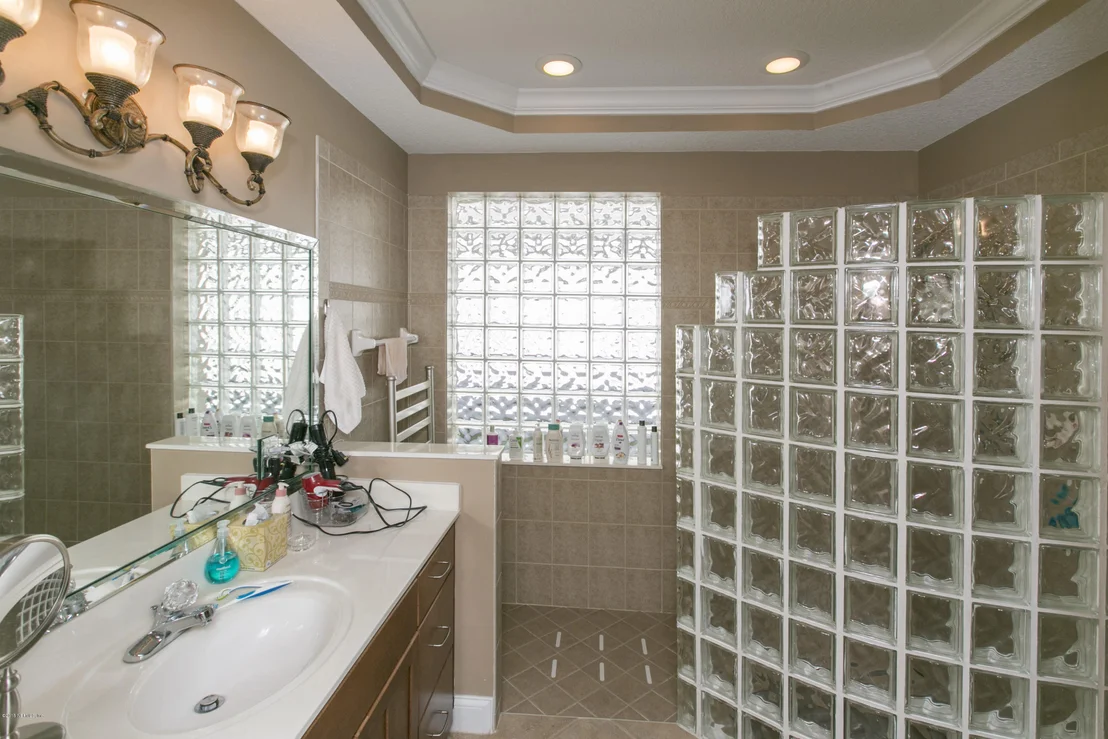 Photo of 356 ISLAND GREEN Drive