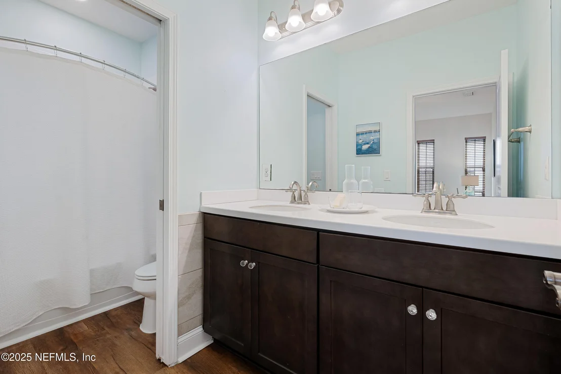 Photo of 41 RIALTO Drive