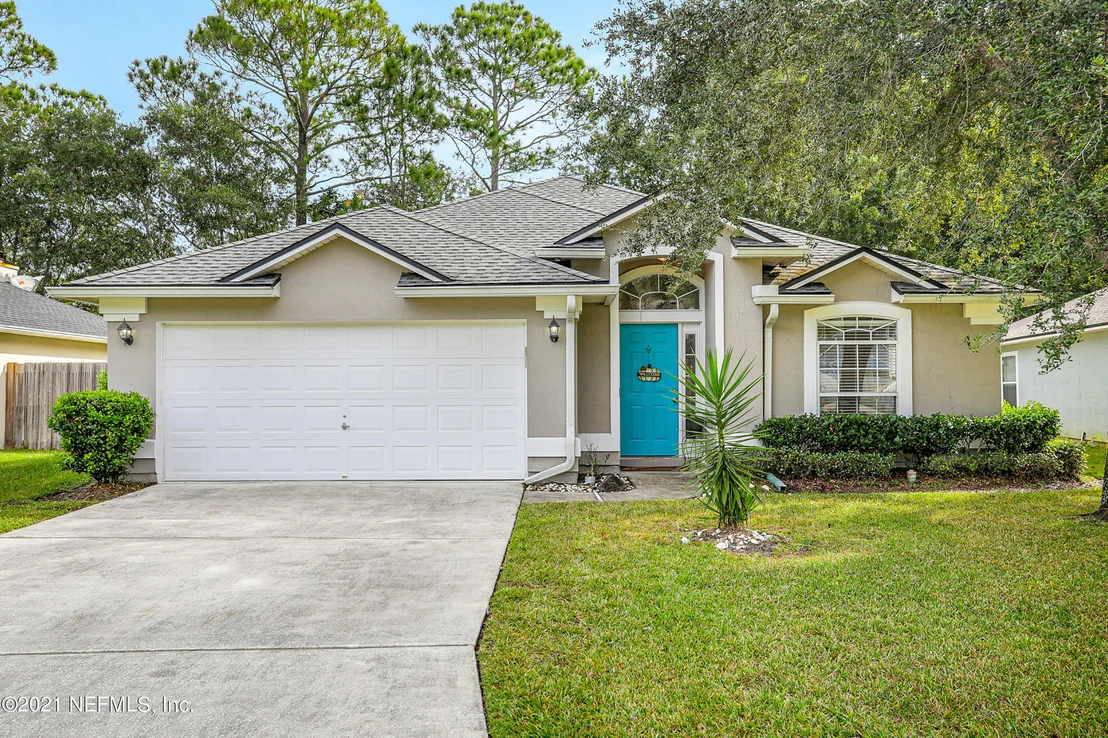 Photo of 321 JOHNS GLEN Drive