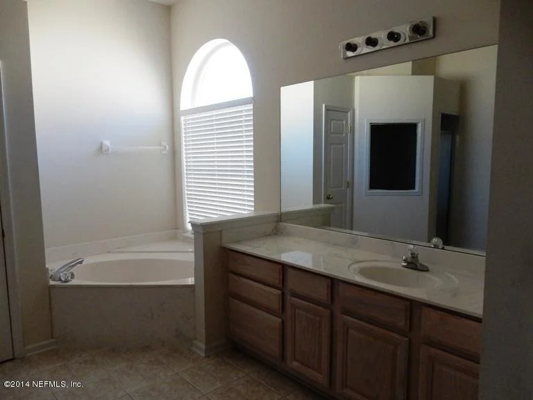 Photo of 1808 W WINDY Way