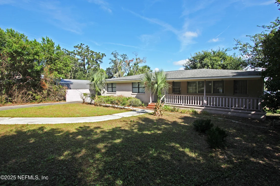 Photo of 4163 TROUT RIVER Boulevard