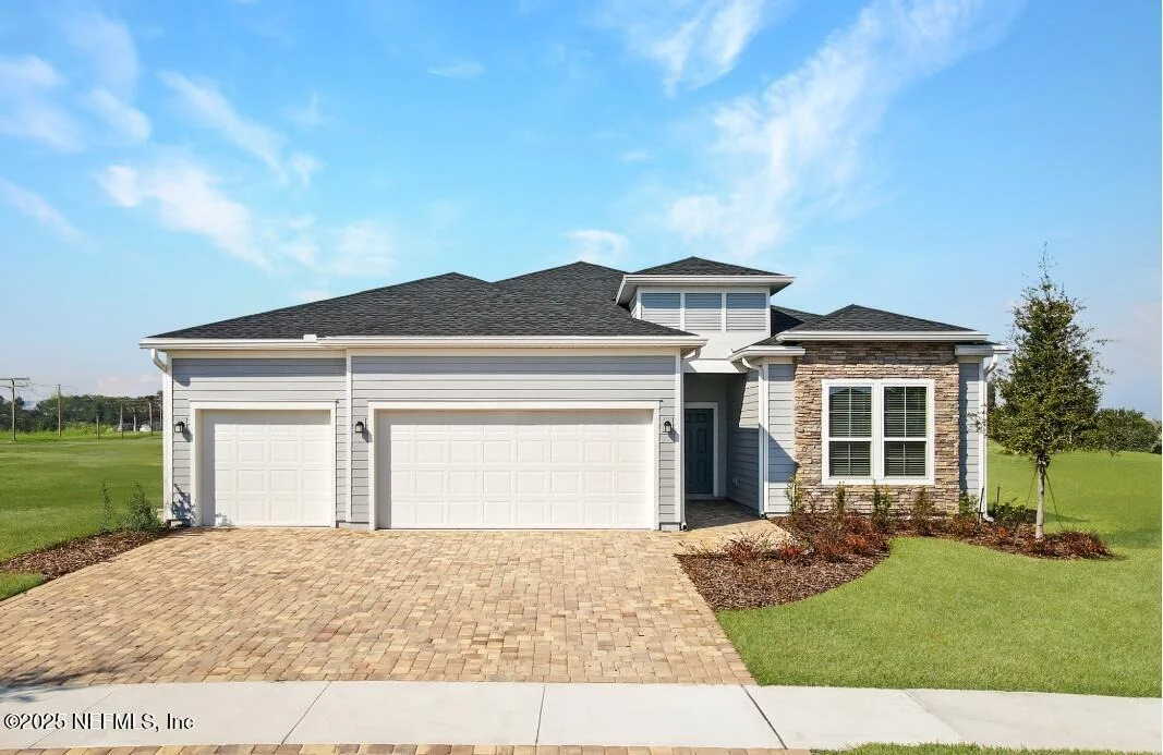 Photo of 643 GRAND TRAVERSE Circle