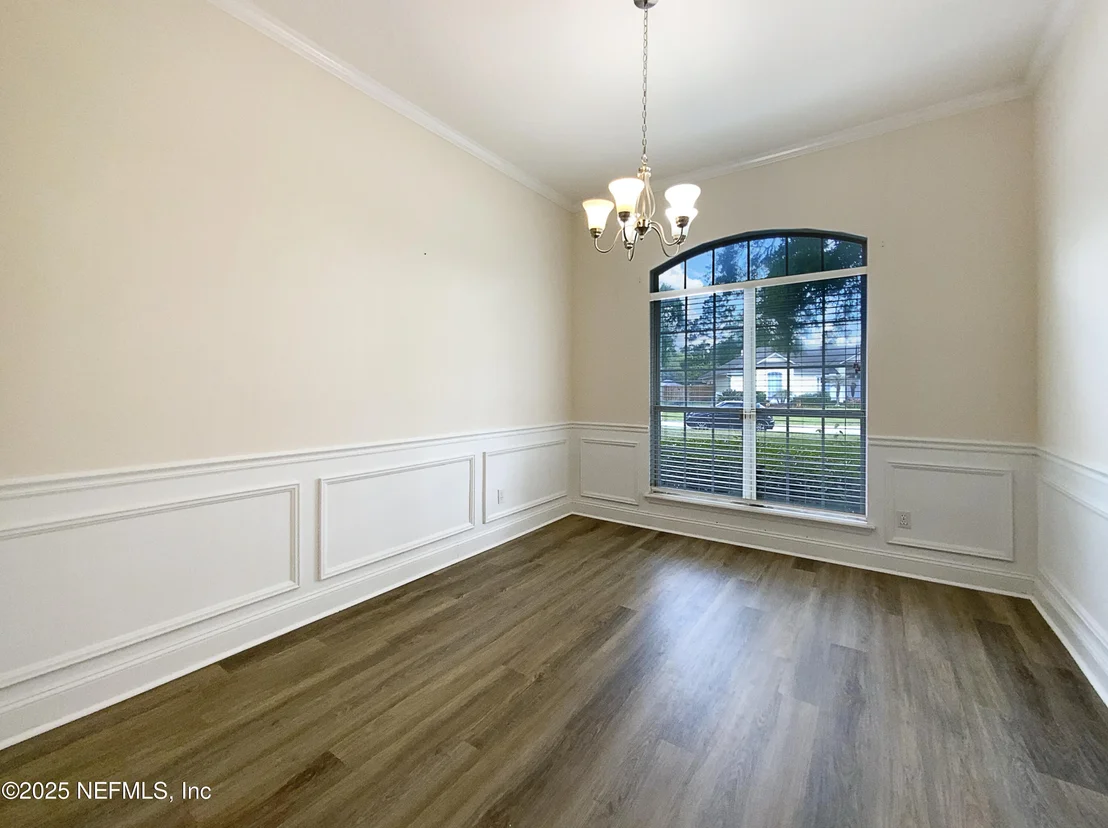 Photo of 689 BOX BRANCH Circle