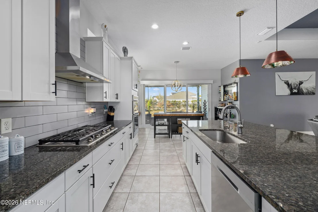 Photo of 123 THATCHAM Drive