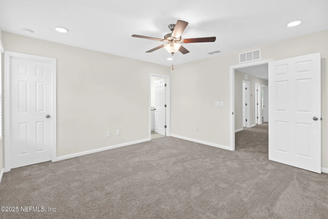 Photo of 8198 DANDY Avenue