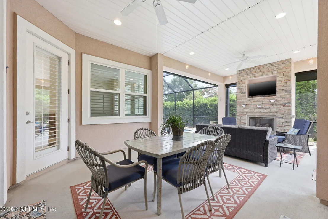Photo of 437 ESCALANTE Court