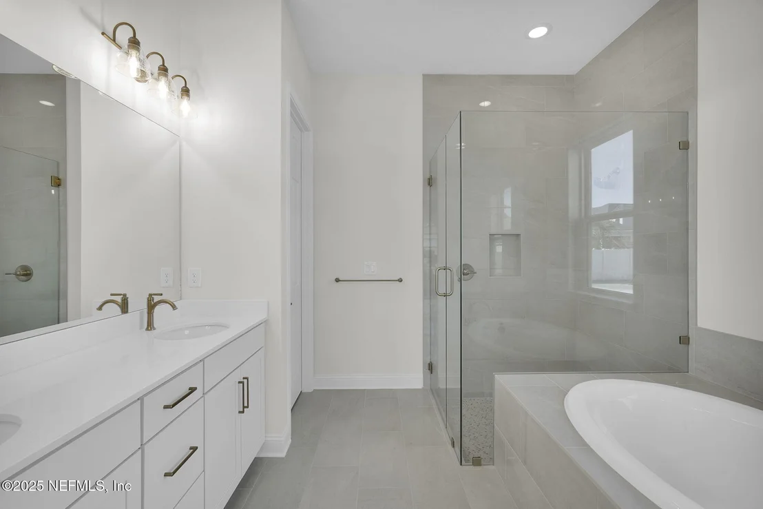 Photo of 444 SLASH PINE Place