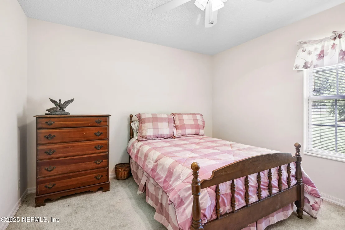 Photo of 212 LAKE Drive