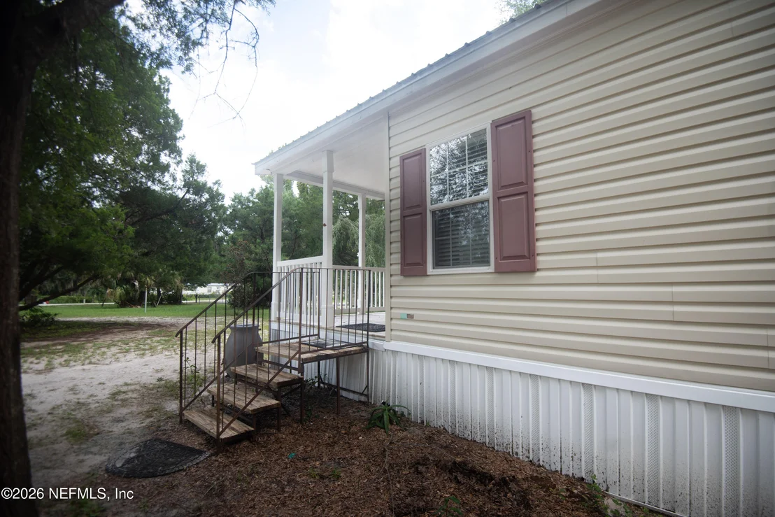 Photo of 123 FOLKLORE Drive