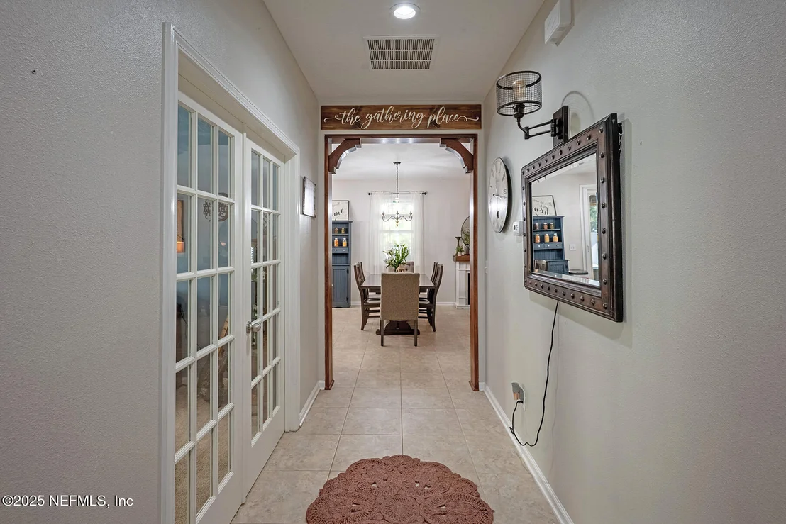 Photo of 112 PLAZA DEL RIO Drive