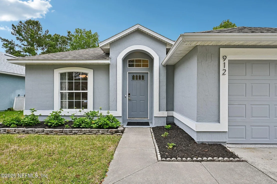 Photo of 912 BUTTERCUP Drive