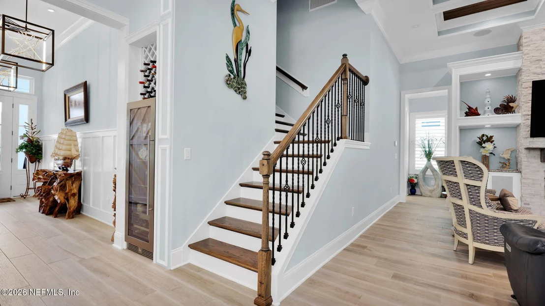 Photo of 375 SEAGROVE Drive