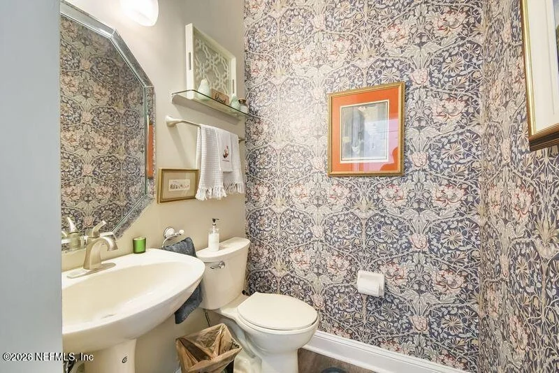 Photo of 1045 OXFORD Drive