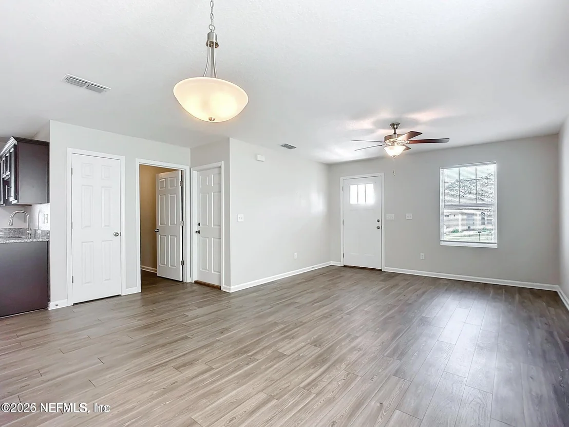 Photo of 9104 MONROE Avenue