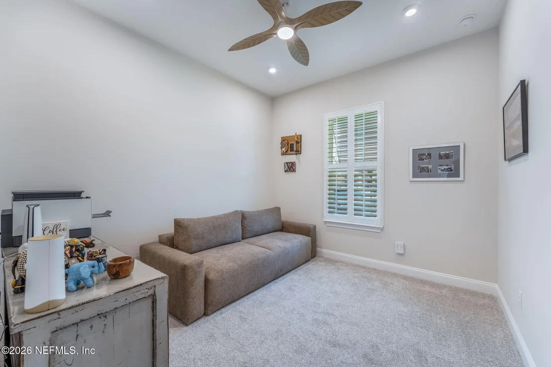 Photo of 295 PALOMAR Drive