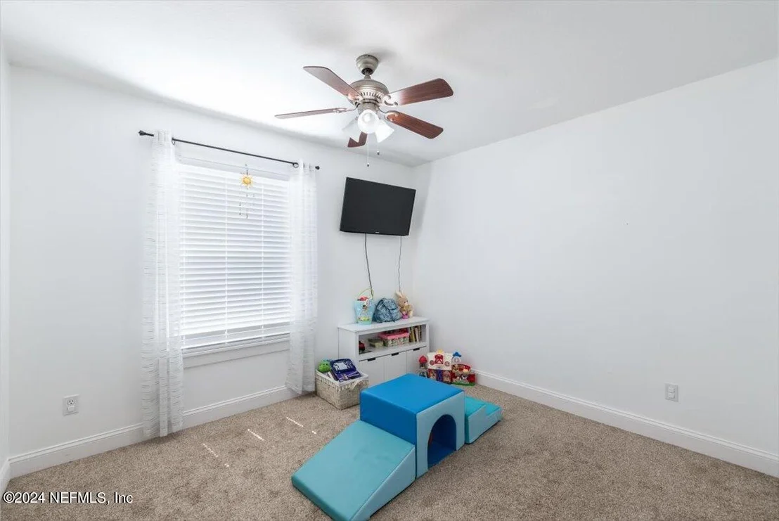 Photo of 952 BECKINGHAM Drive