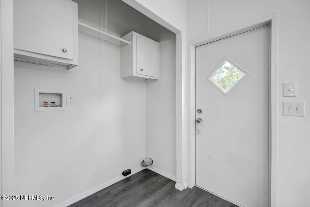 Photo of 6357 ARMSTRONG Road