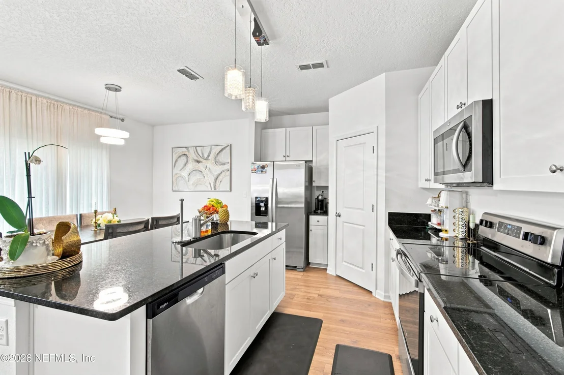 Photo of 5012 BIG PINE Drive