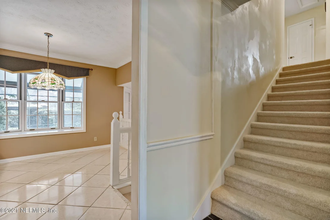 Photo of 11432 RIVER KNOLL Drive