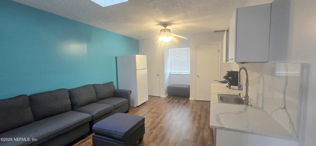 Photo of 99 CIMMARON Drive
