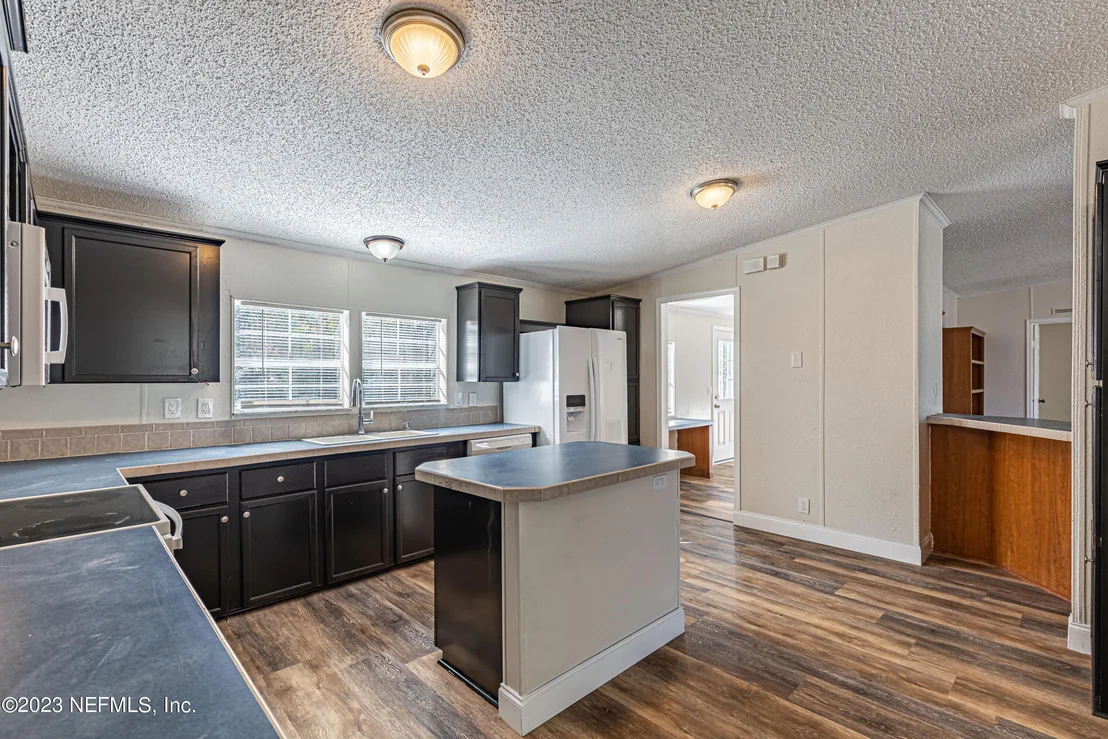 Photo of 7246 PAUL HOWARD Drive
