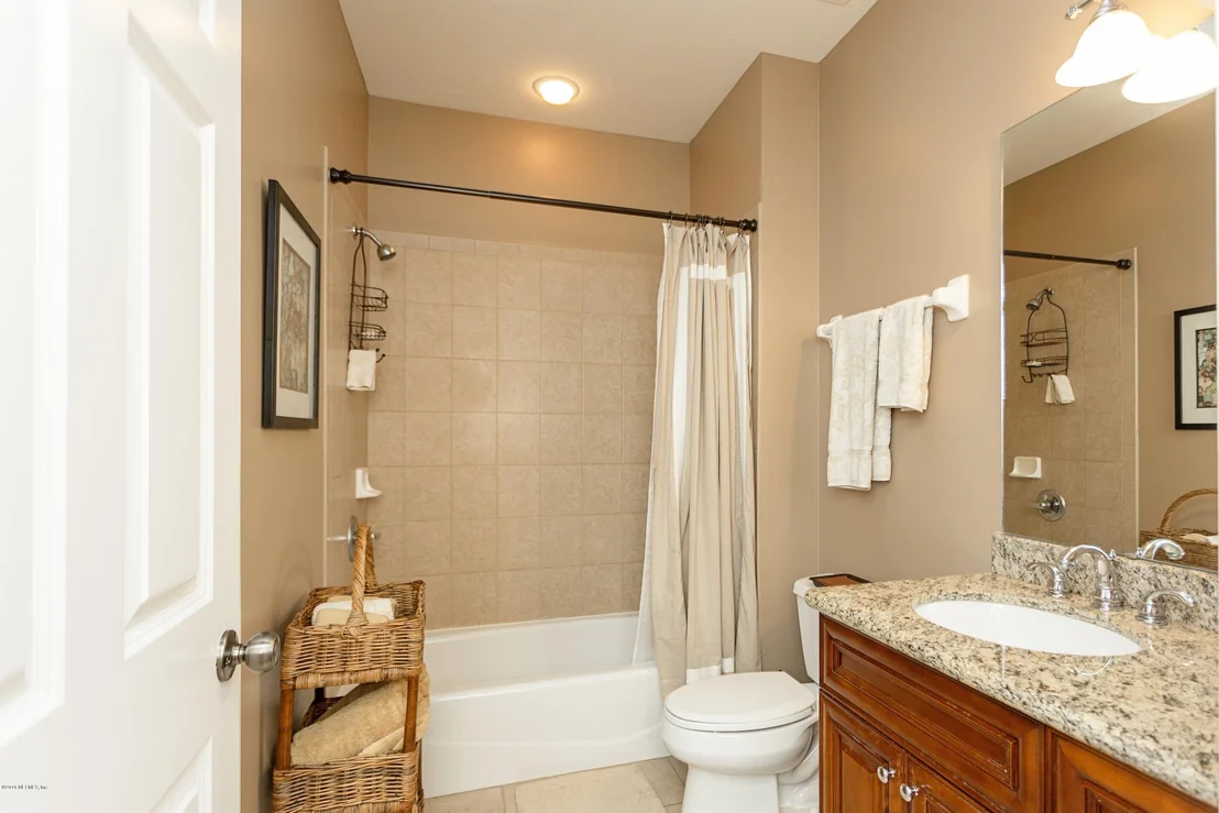 Photo of 465 SUMMERSET Drive