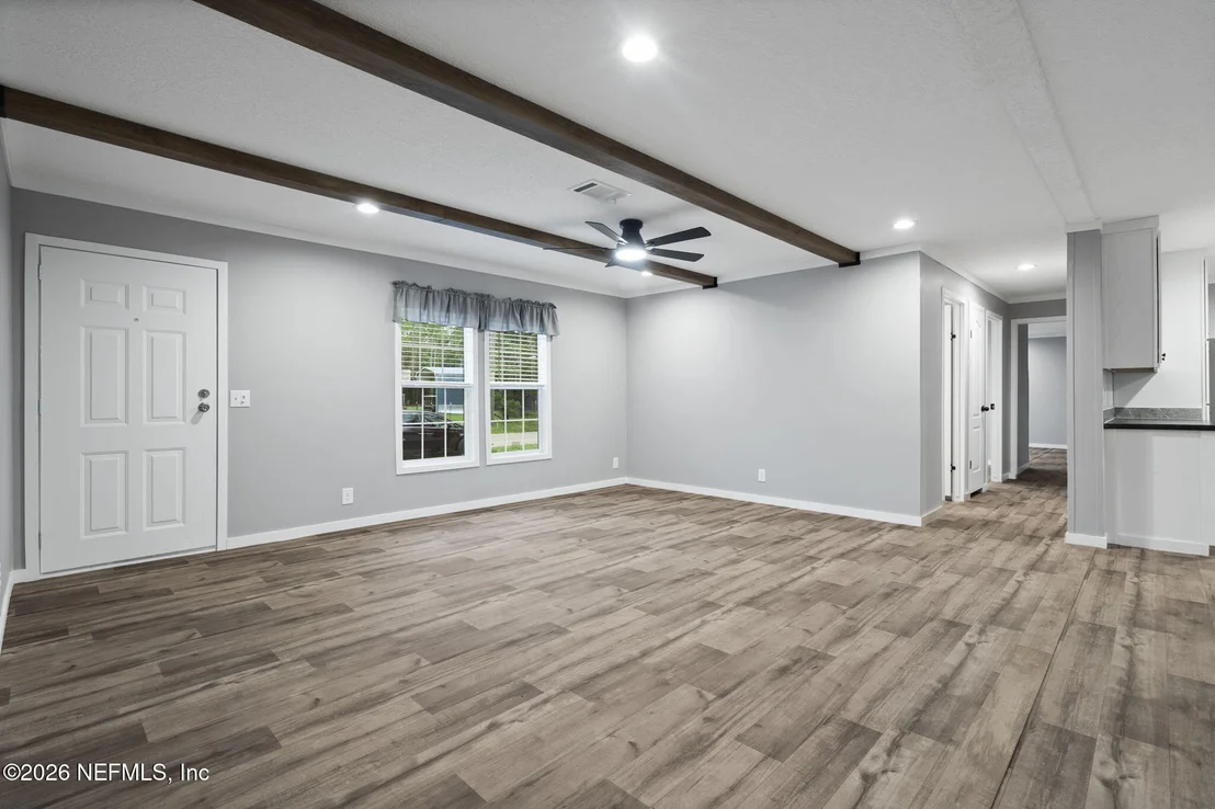 Photo of 5638 PALM Avenue