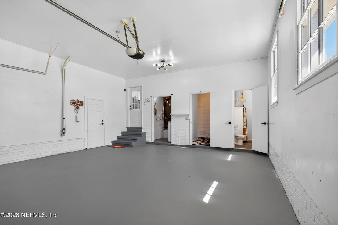 Photo of 7915 ALDERMAN Road