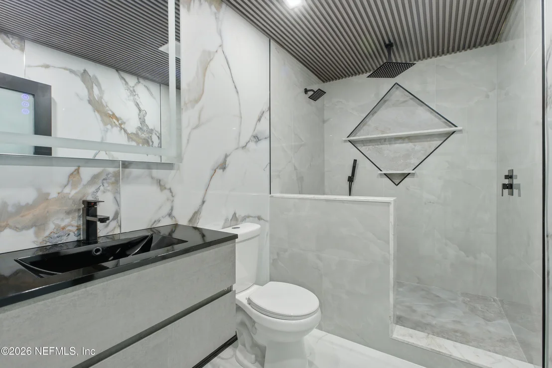 Photo of 802 ANTIGUA Road