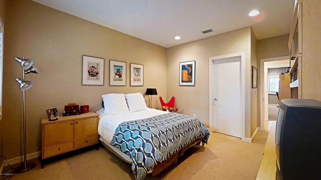 Photo of 3016 FOREST Circle