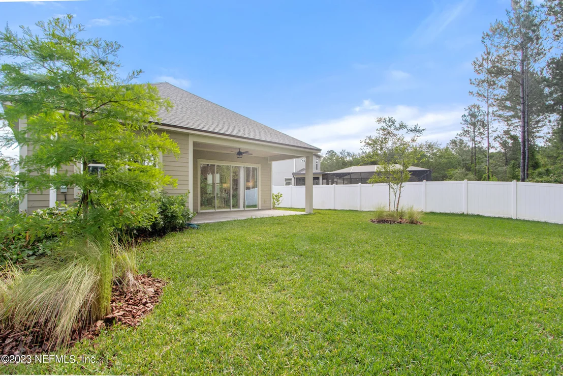Photo of 27 CLOVERBROOK Road