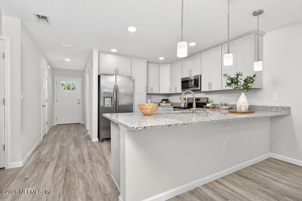 Photo of 833 JACKSON Road