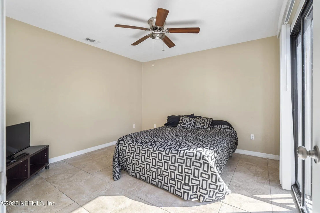 Photo of 69 SPRINGWOOD Square