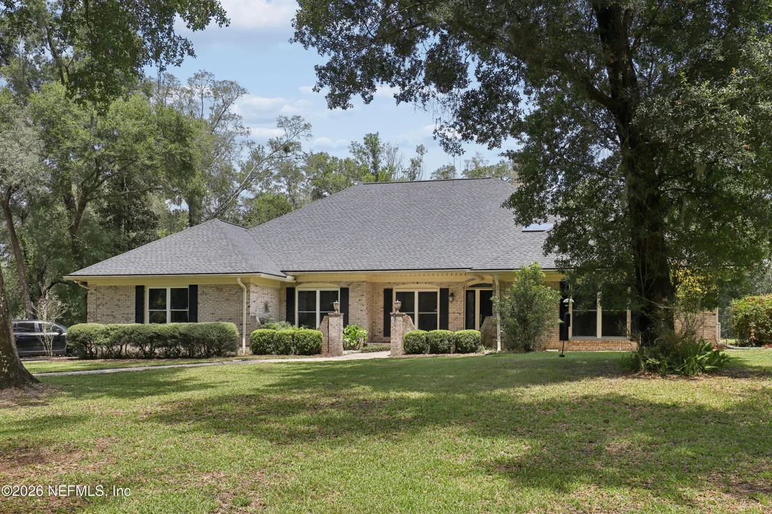 Photo of 2856 RAVINES Road
