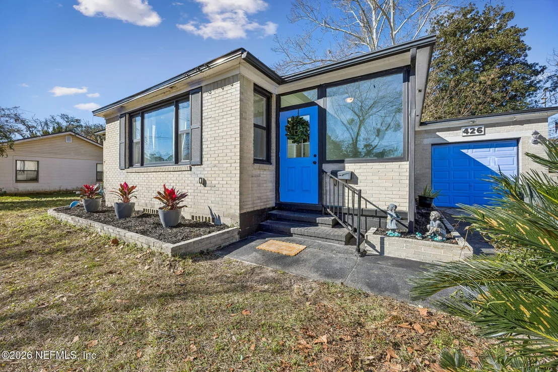 Photo of 426 AIKEN Road