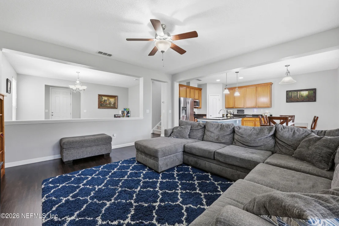 Photo of 732 BRIAR VIEW Drive