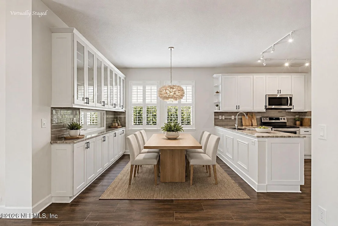 Photo of 2325 LINKS Drive