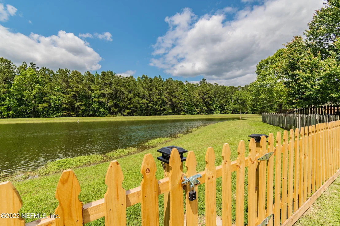 Photo of 1516 BACKWATER Drive