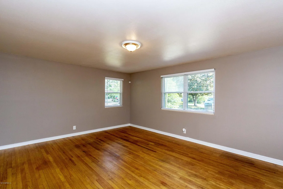 Photo of 7234 PINEVILLE Drive