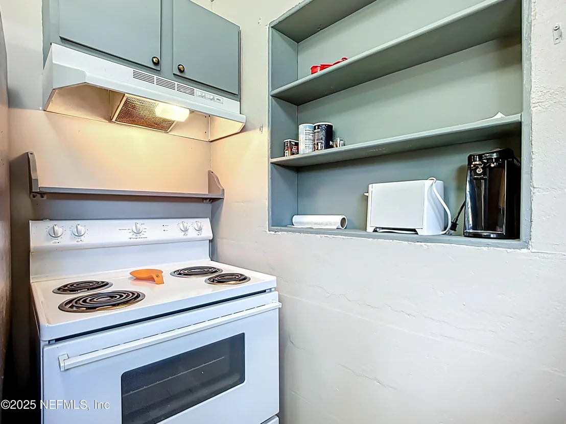 Photo of 103 PALM Street