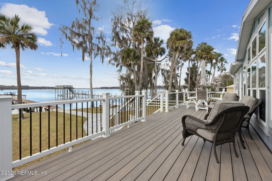Photo of 208 LAKE GEORGE POINT Drive
