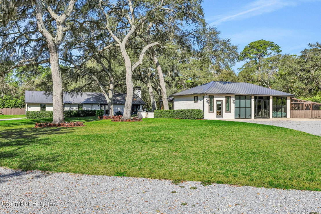 Photo of 532 MOONSHINE Drive