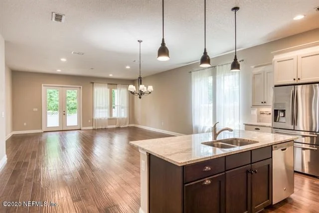 Photo of 100 PINTORESCO Drive