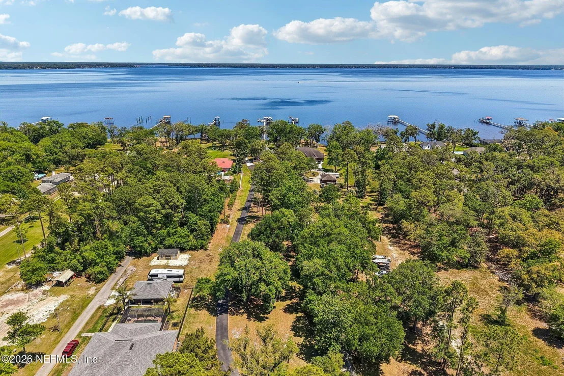Photo of 4745 RAGGEDY POINT Road