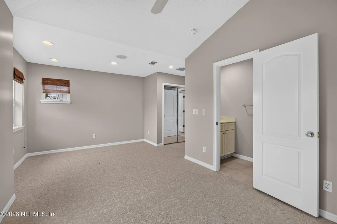 Photo of 117 ISLAND COTTAGE Way